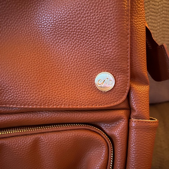 CleverMade Lily Diaper Bag with Handles - Picture 6 of 9